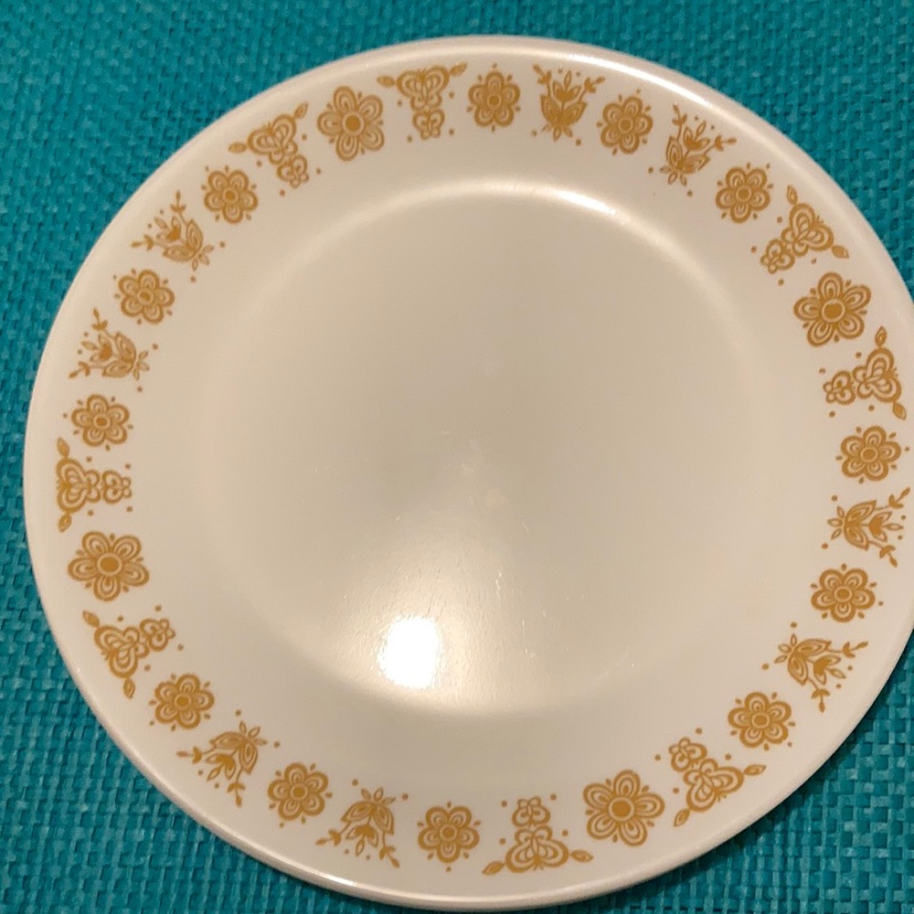 2 Corningware Butterfly 8 1/2” Plates